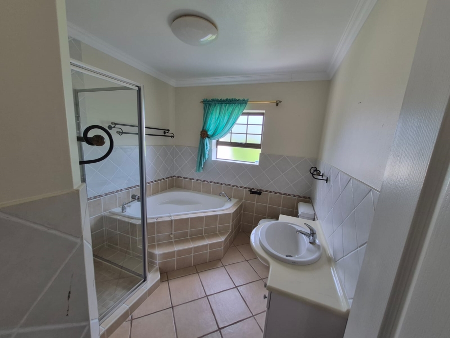 4 Bedroom Property for Sale in Dana Bay Western Cape